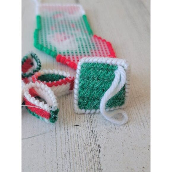 Crochet Santa stocking ornament face star flower set Xmas - Picture 10 of 11